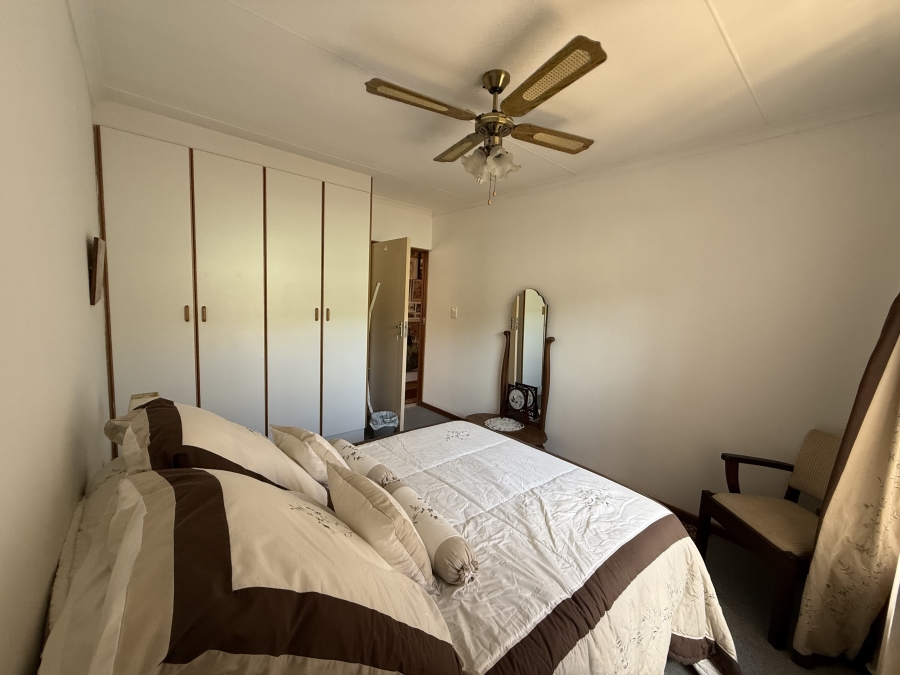 3 Bedroom Property for Sale in Hartenbos Central Western Cape